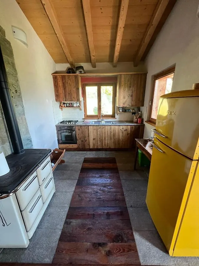 Baita “Oasi Della Volpe” Ca' Pavadri Chalet